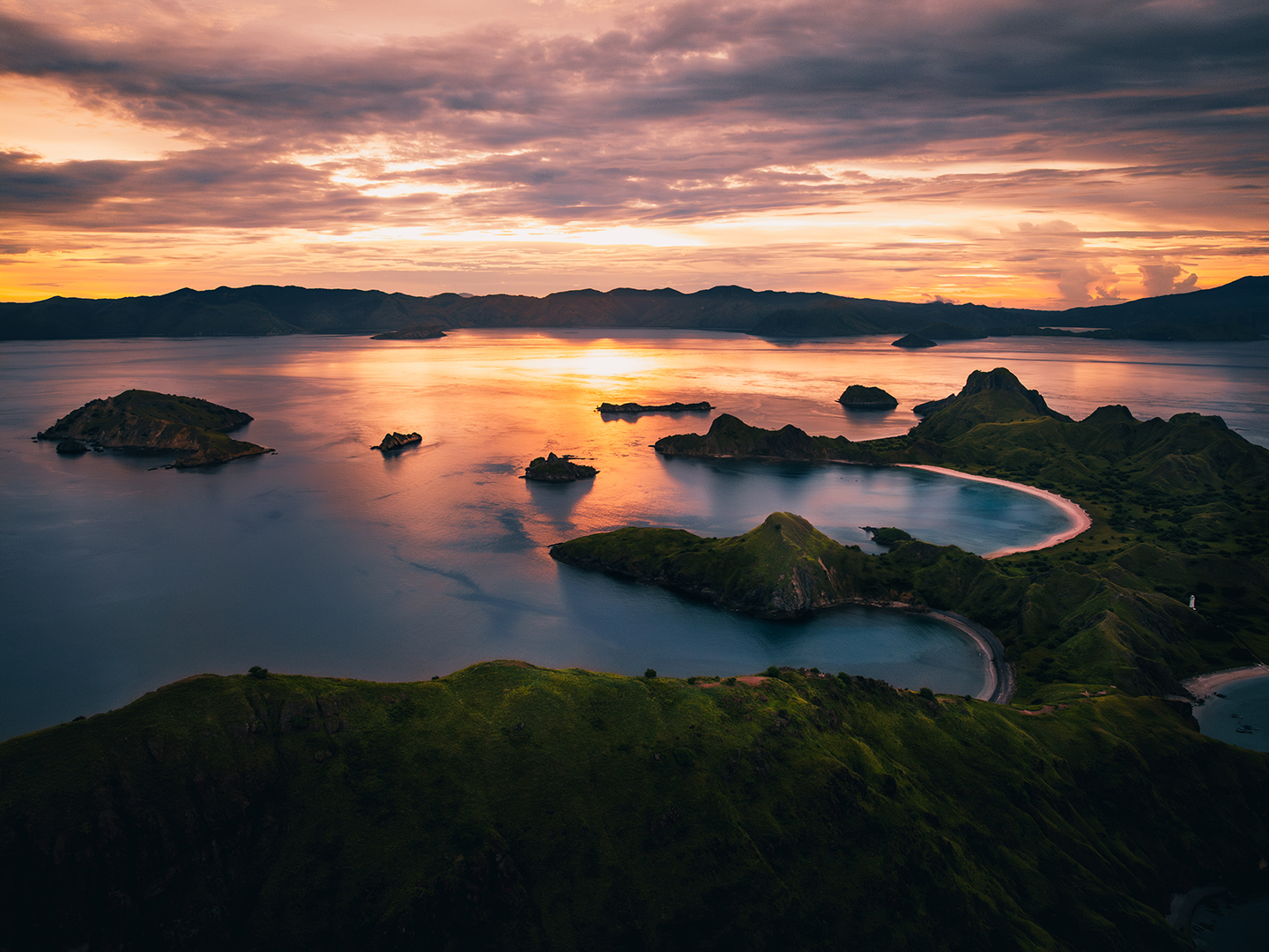 Komodo Island 3 oracle padar island