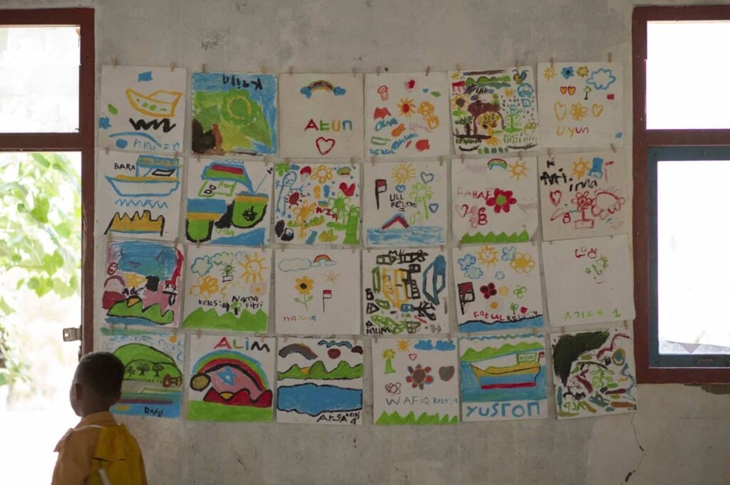 Nurturing Kids on School Boat Indonesia | Oracle Yacht