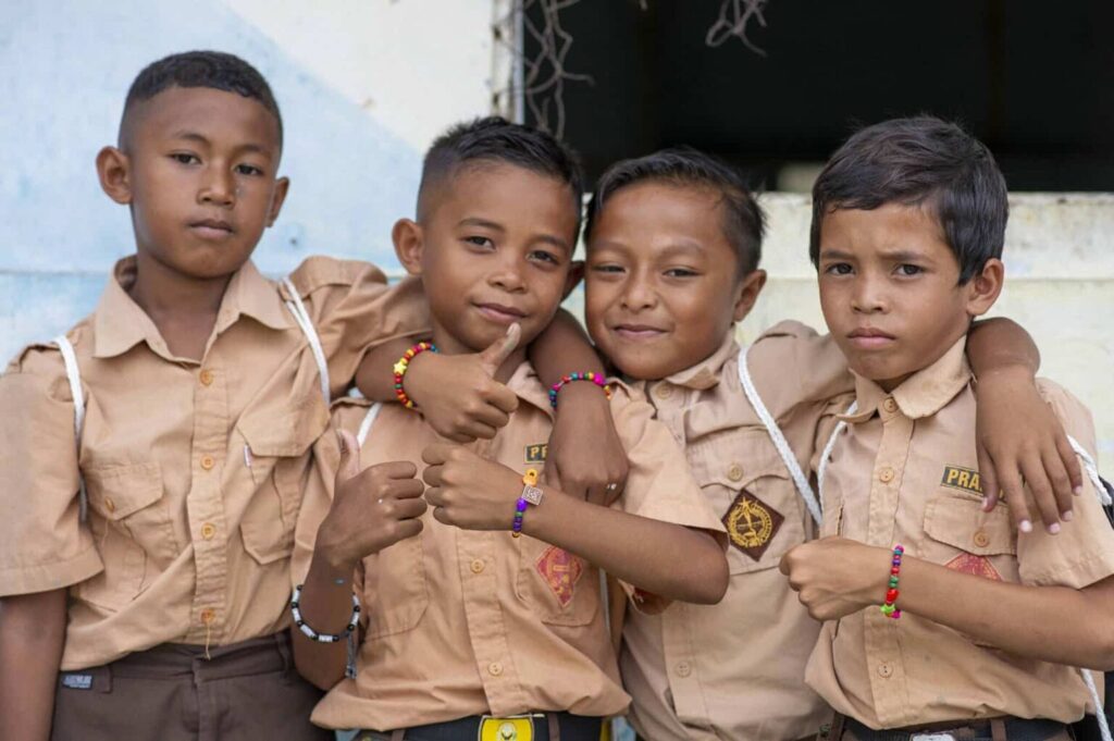 Indonesian School Kids | Oracle Yacht