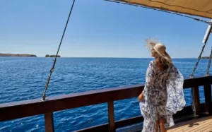 Wooden Yacht Experience | Oracle Yacht